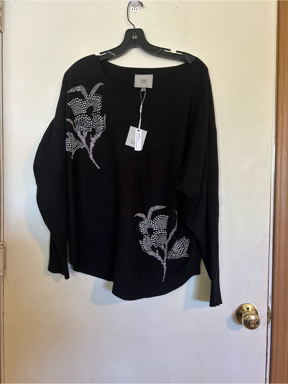 NWT LIV Milano XL Black and Silver Sweater Rhinestone Floral
